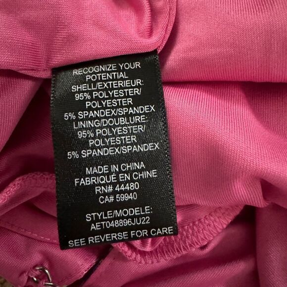 AFRM bright Pink floral front clasp cropped vest with cap sleeves NWT S - Picture 9 of 9